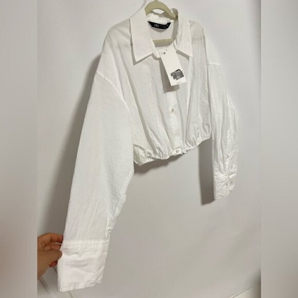 Zara, Ladies Cropped Shirt with drawstring at Hem - White. Size: XS. NWT - Picture 12 of 13